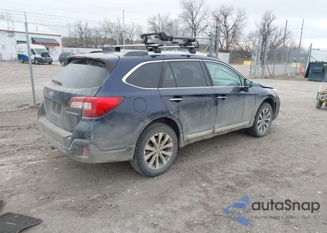 2018 Subaru Outback 2.5I Touring z USA, uszkodzony, nr VIN 4S4BSATC2J3331673